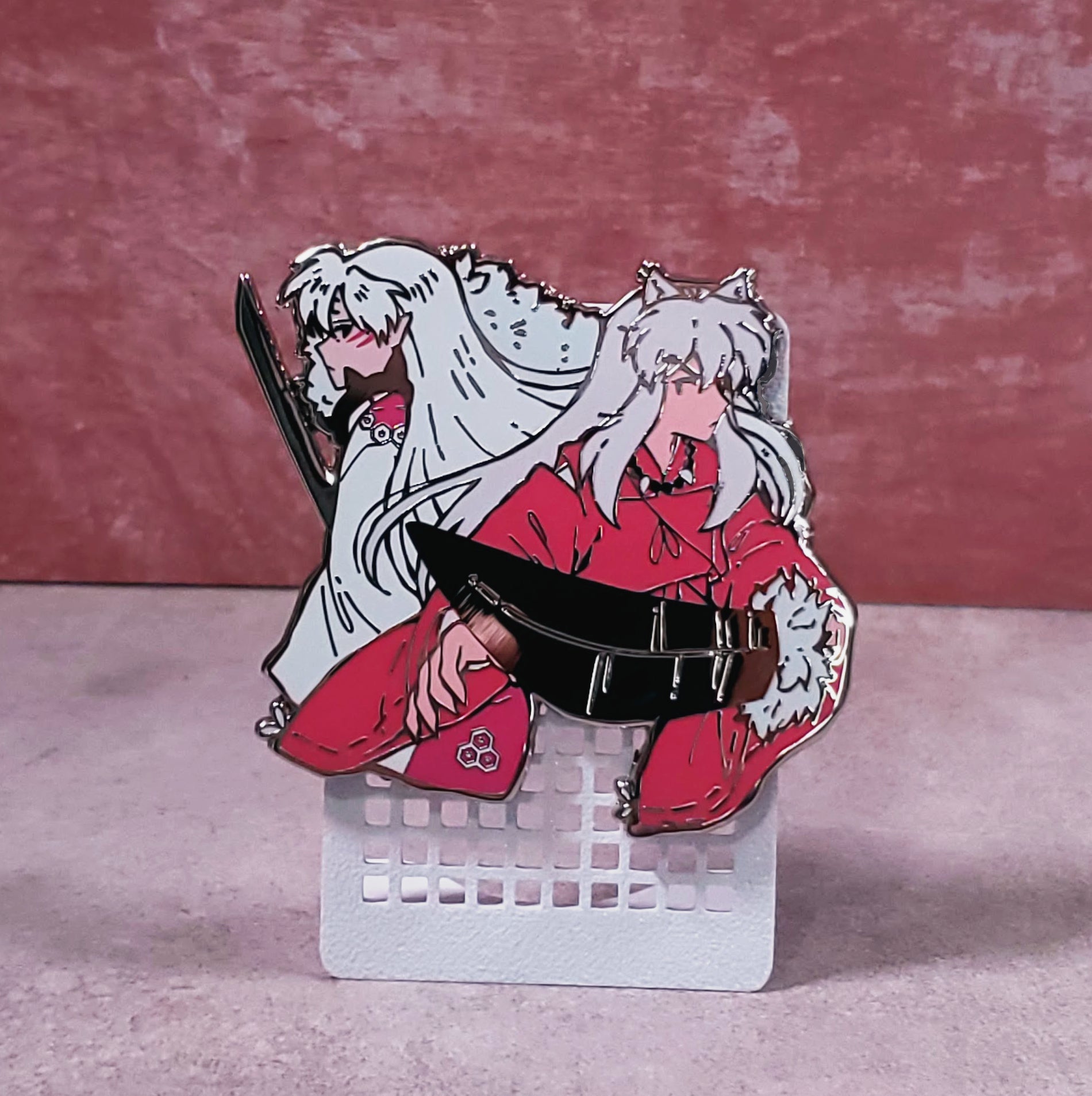 dogbros-enamel-pin-crispyfrites